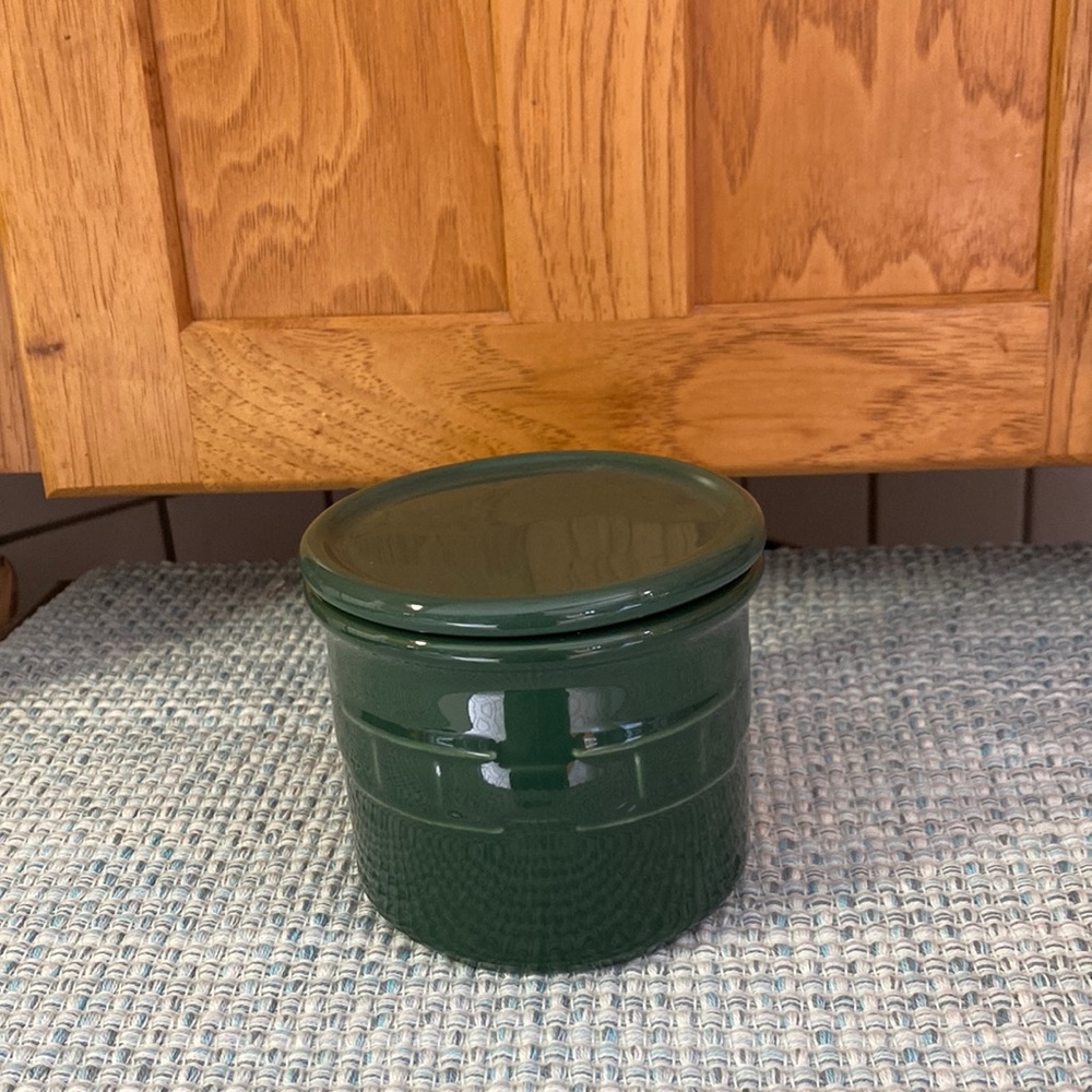 Longaberger Pottery Woven Traditions Ivy Green???? 1 Pint Salt Crockvw/Lid